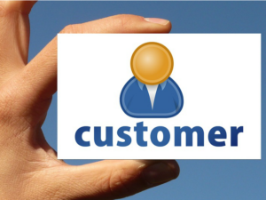 customer-1251735_1280